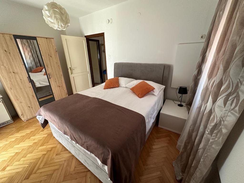 Apartments Lili Family Zadar Bagian luar foto