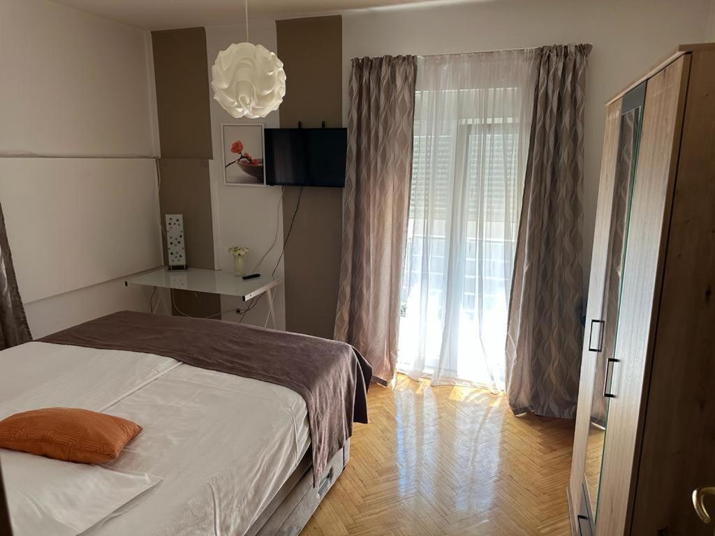 Apartments Lili Family Zadar Bagian luar foto