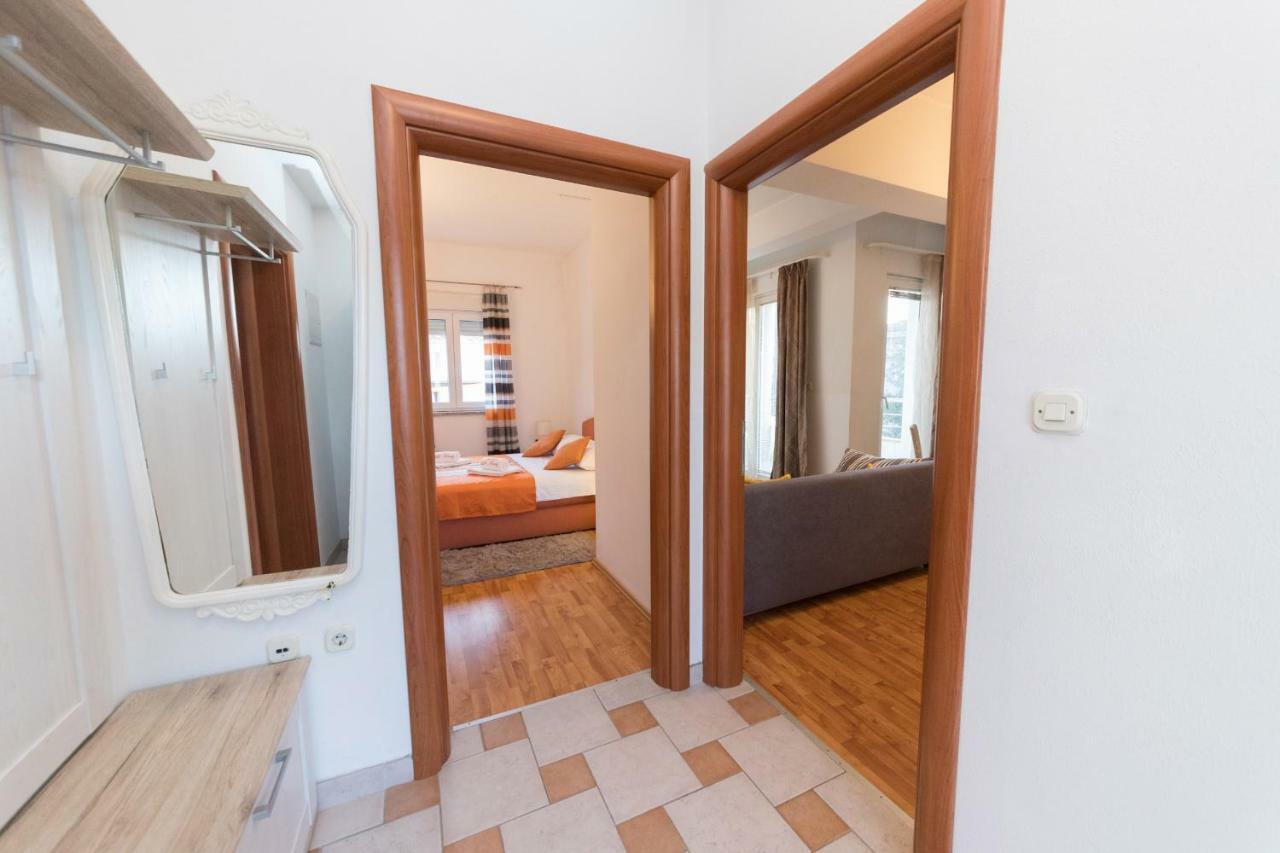 Apartments Lili Family Zadar Bagian luar foto
